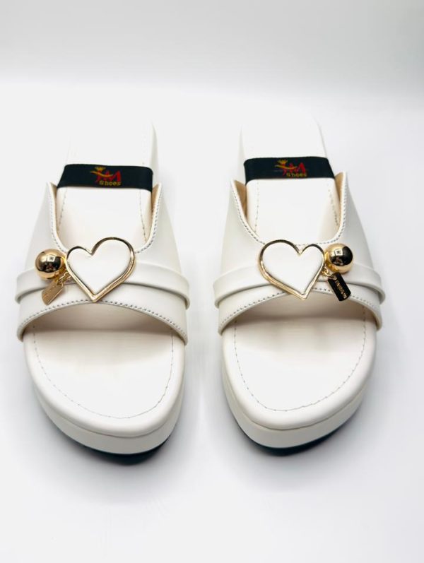 White Heart Charm Wedge Slide